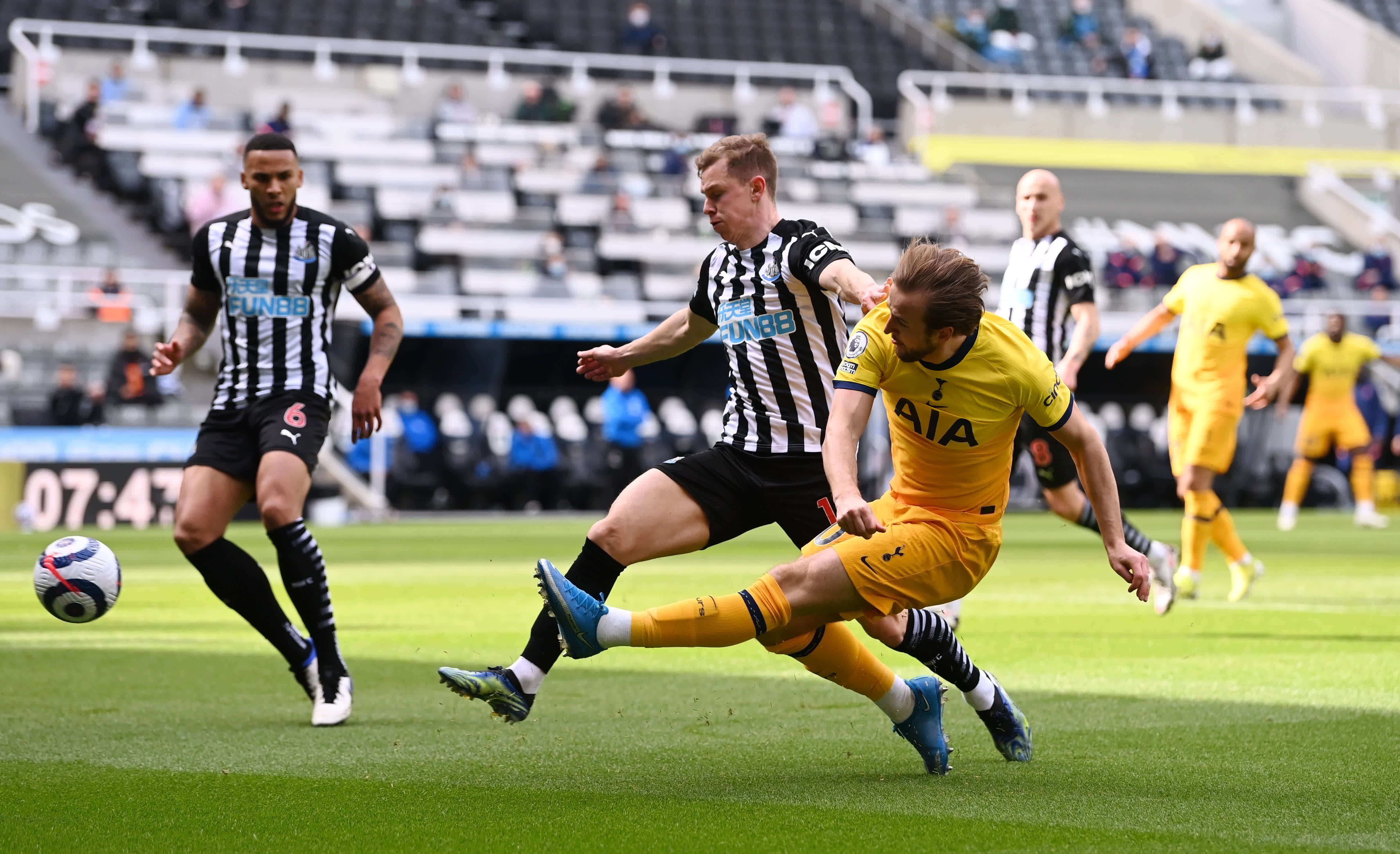 而在面对对 而在面对对